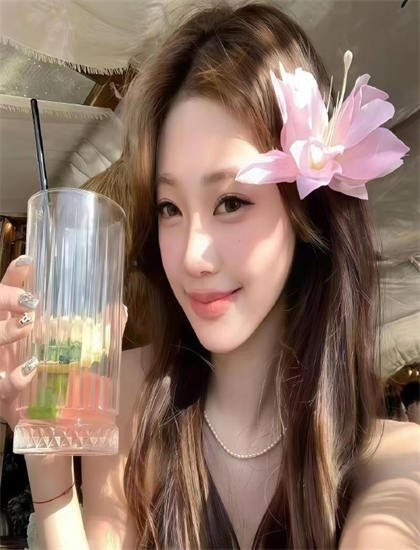 9部韩国电影真敢拍_扒开老师挠尿口到崩溃刑罚_好看的美国大片